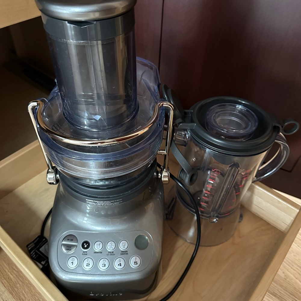 Breville Juicer and Blender Combo